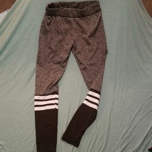 CUUUTE leggings